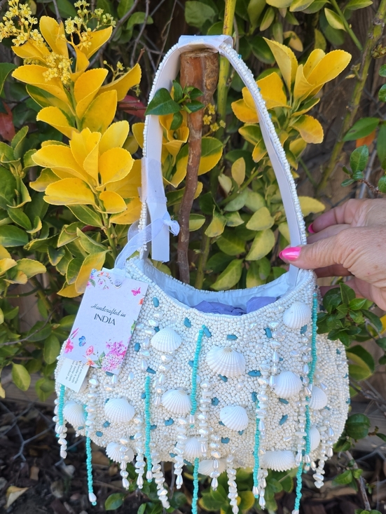 Handcrafted in India Handbags - Beaded Seashell Shoulder Bag in White and Turquoise
